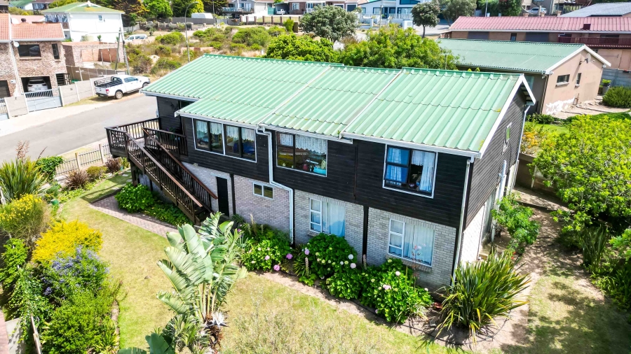 4 Bedroom Property for Sale in Dana Bay Western Cape